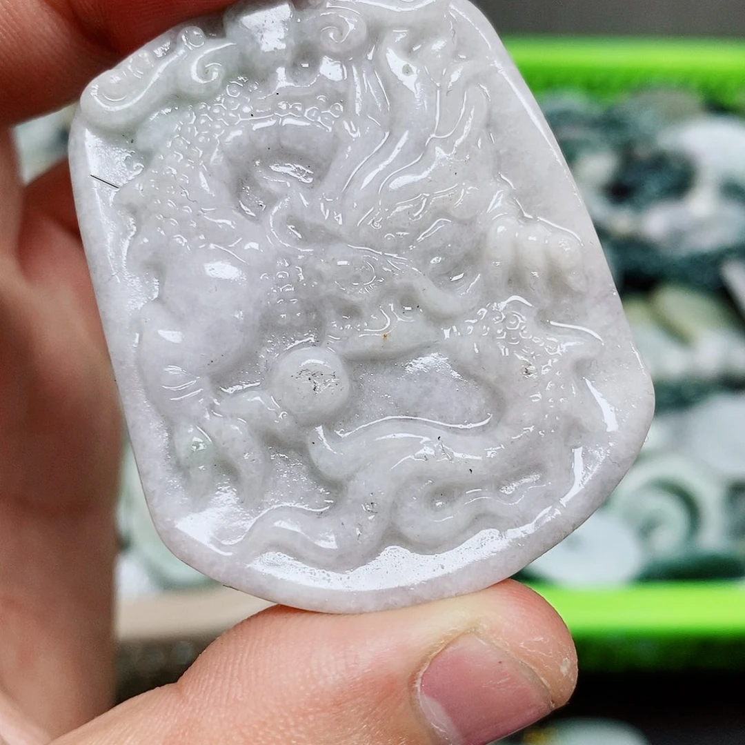 翡翠未镶嵌颈饰纯天然