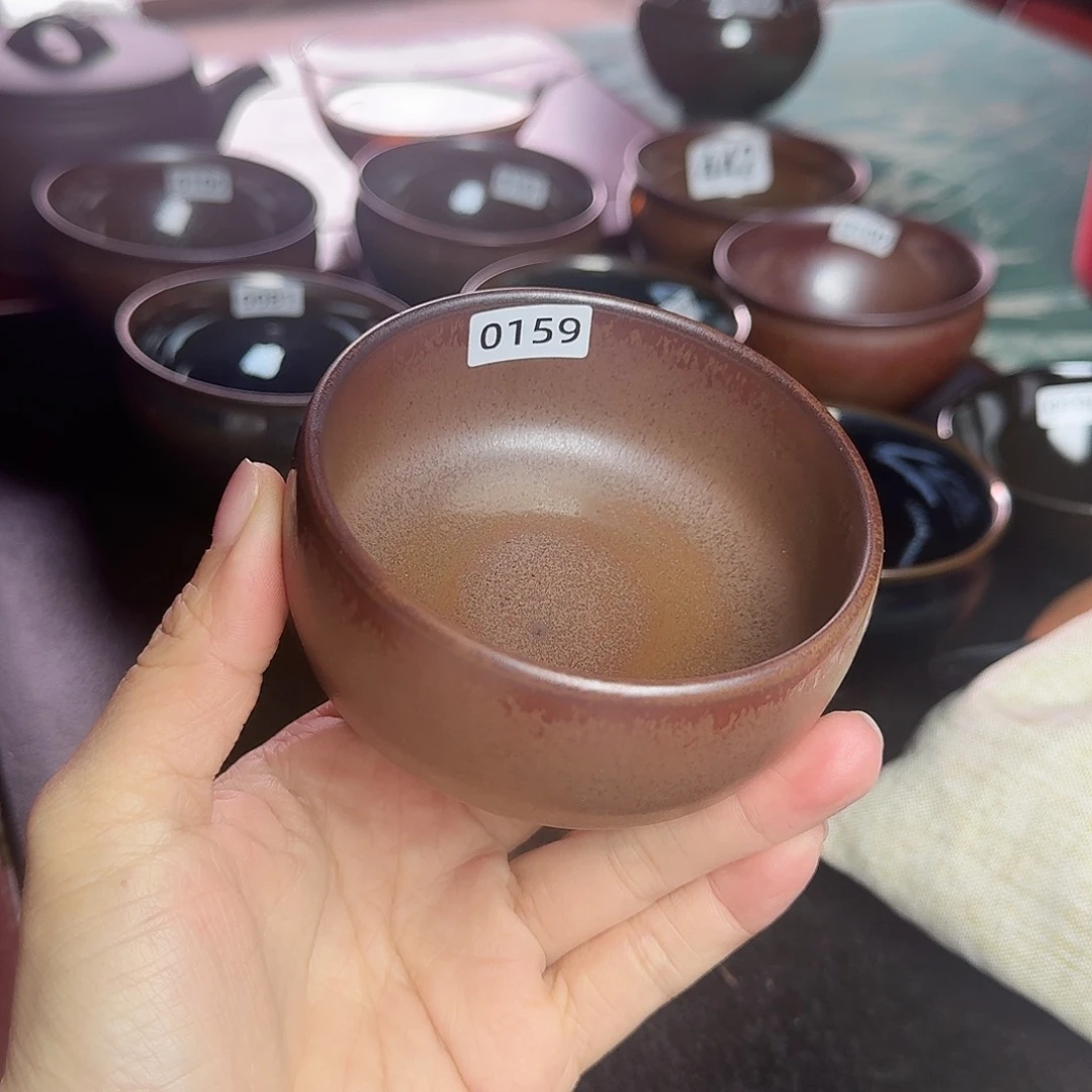 茶盏0159 建窑建盏「霜感铁锈。柴烧主人杯