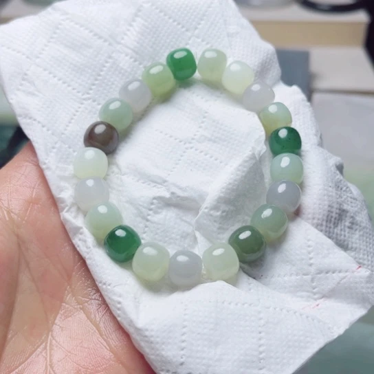 和田玉手链未镶嵌万**空