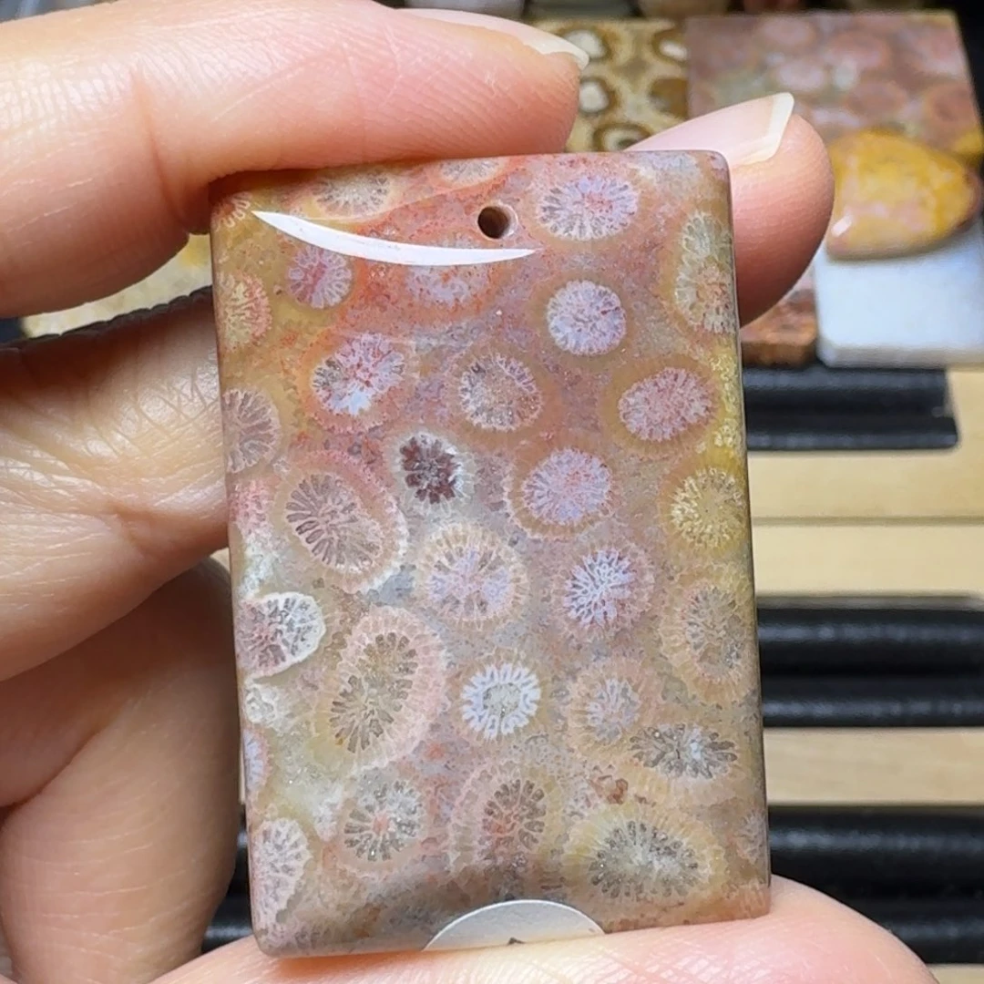 硅化玉紫粉花，可盘未镶嵌
