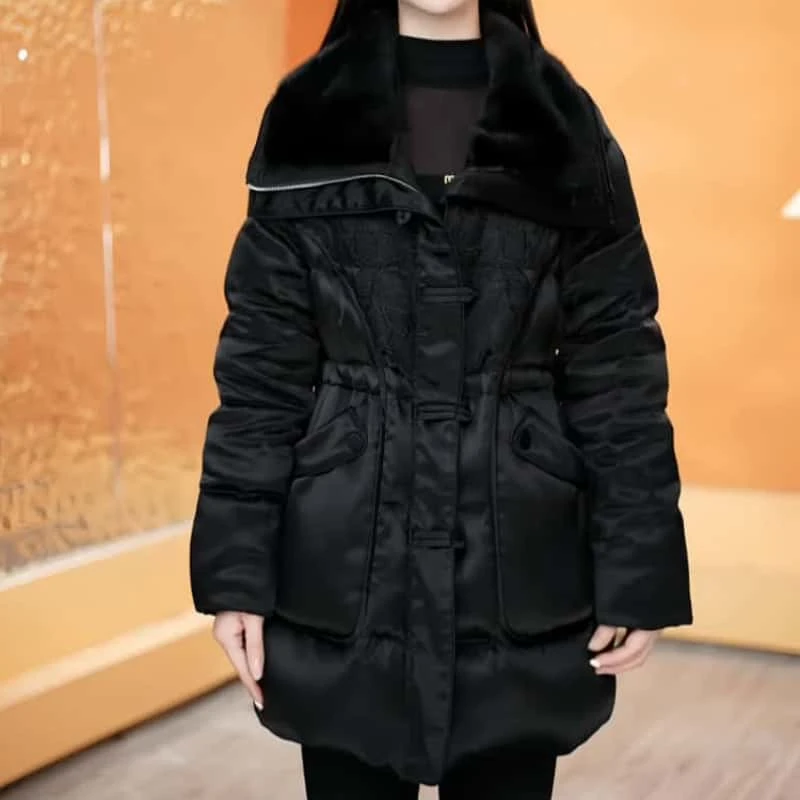 新中式高端精致时尚洋气2024冬季新款大码宽松休闲减龄羽绒服外套
