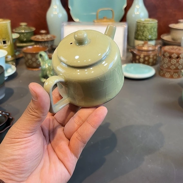 瓷片龙泉青瓷福利青瓷