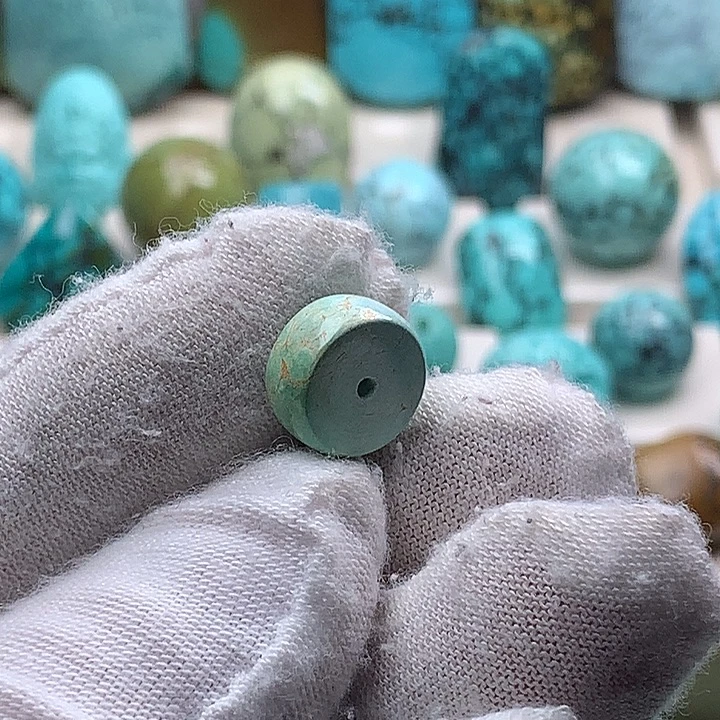 绿松石未镶嵌珠宝奇石直径11.6精品直切