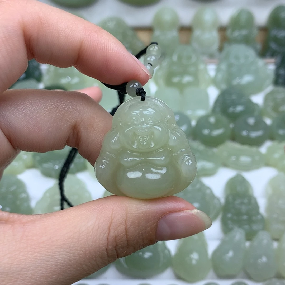 【闪购商品】颈饰未镶嵌和田玉