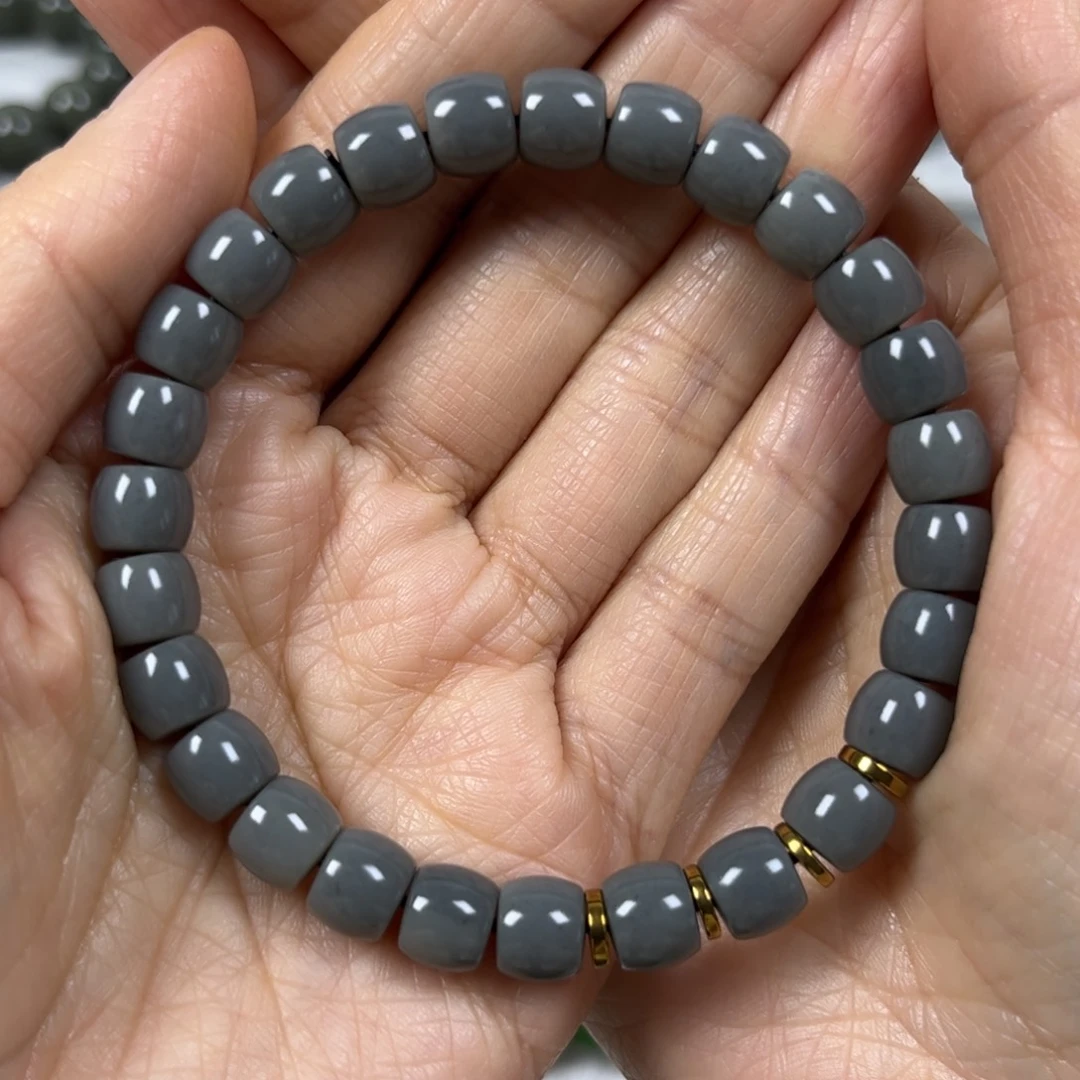 未镶嵌和田玉手串卡8直切珠宝级