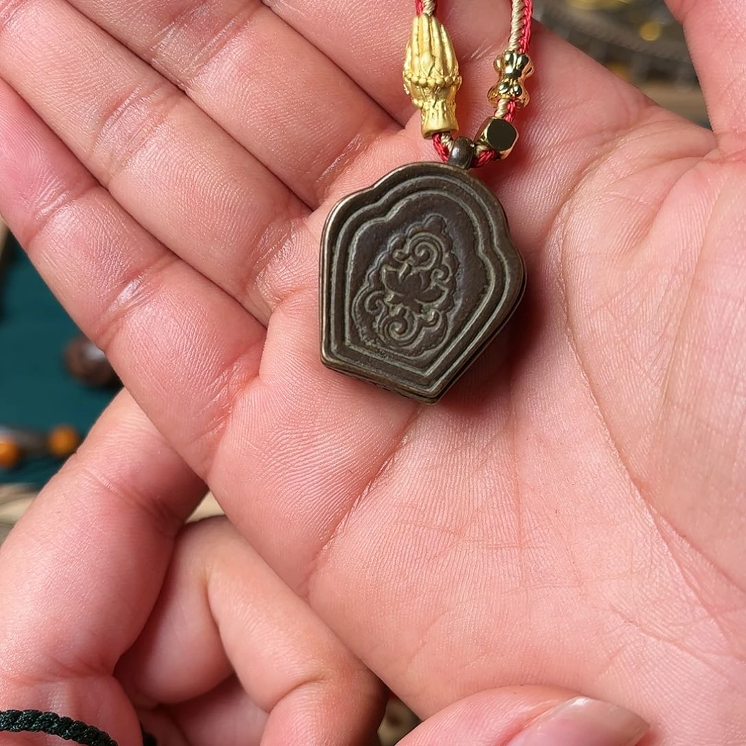 追*～嘛丽红宝瓶工艺品铜