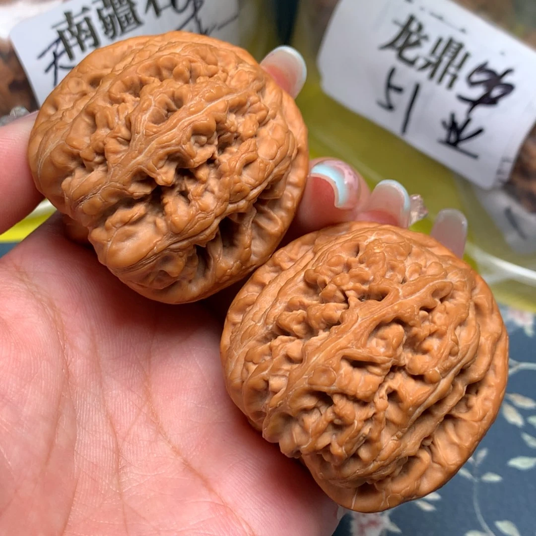桃核把件45-16096-8