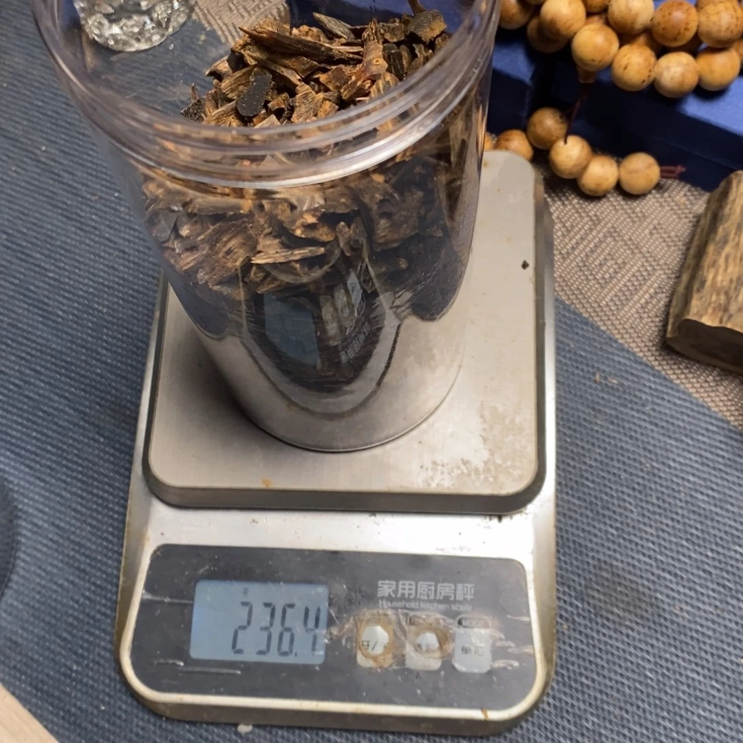 6***6香榧木手工艺非遗技艺竹木根雕及其制品克重：236