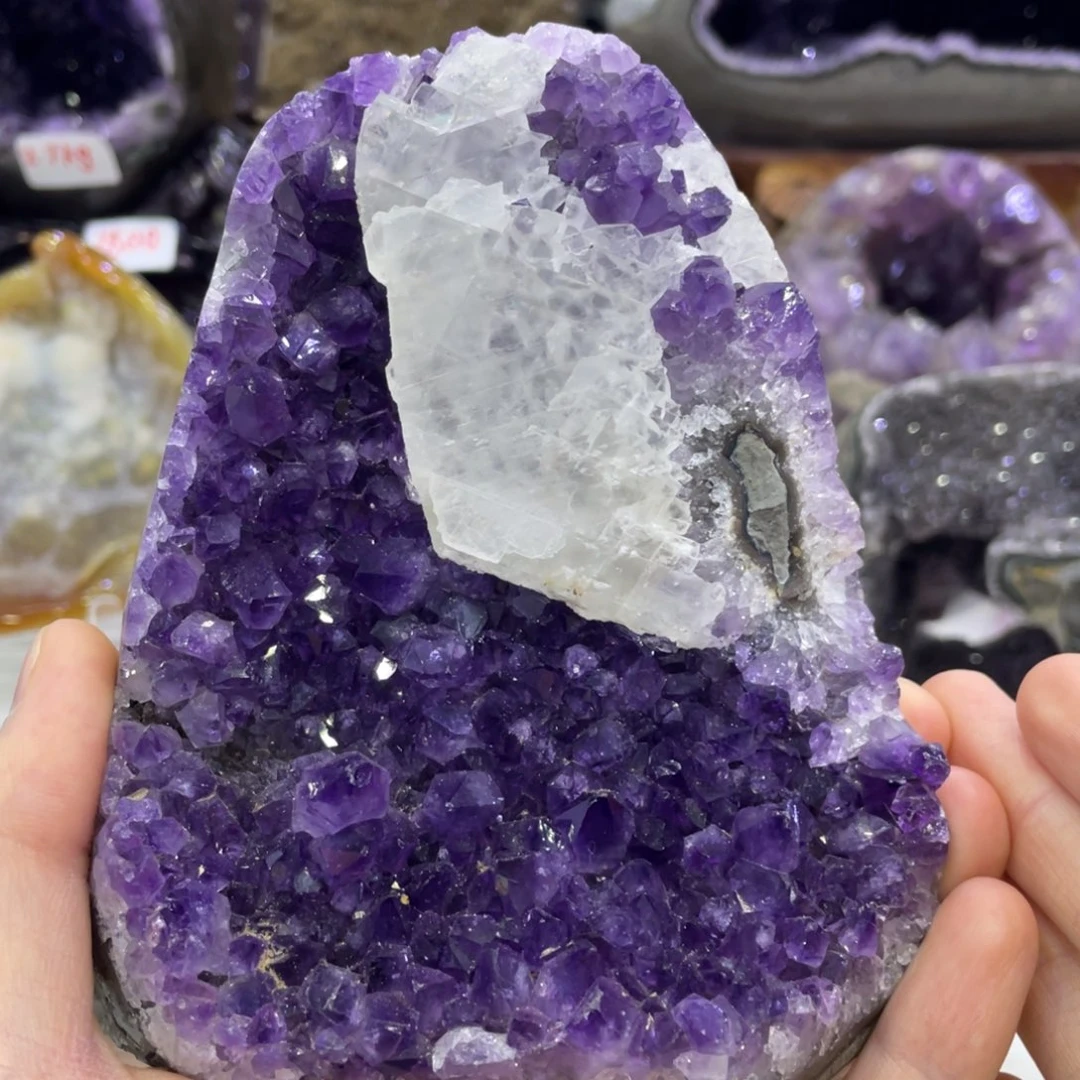 水晶未镶嵌珠宝半成品