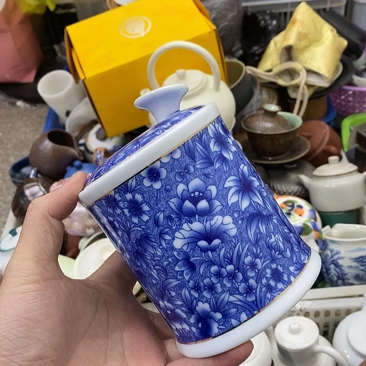 陶瓷艺术品及陶瓷制品