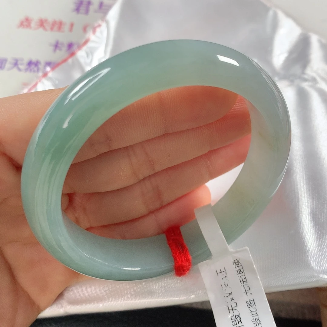 翡翠手镯未镶嵌 正圈⑨⑥