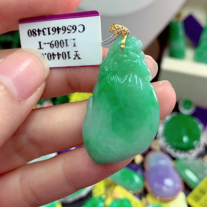 翡翠18K金镶嵌吊坠(不含链)