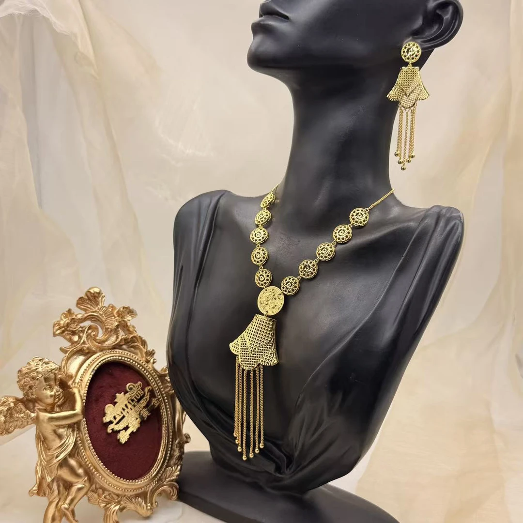 c播 31.28g 足金999 套链d