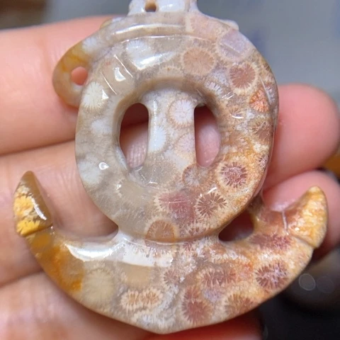 【闪购商品】硅化玉吊坠(不含链)未镶嵌