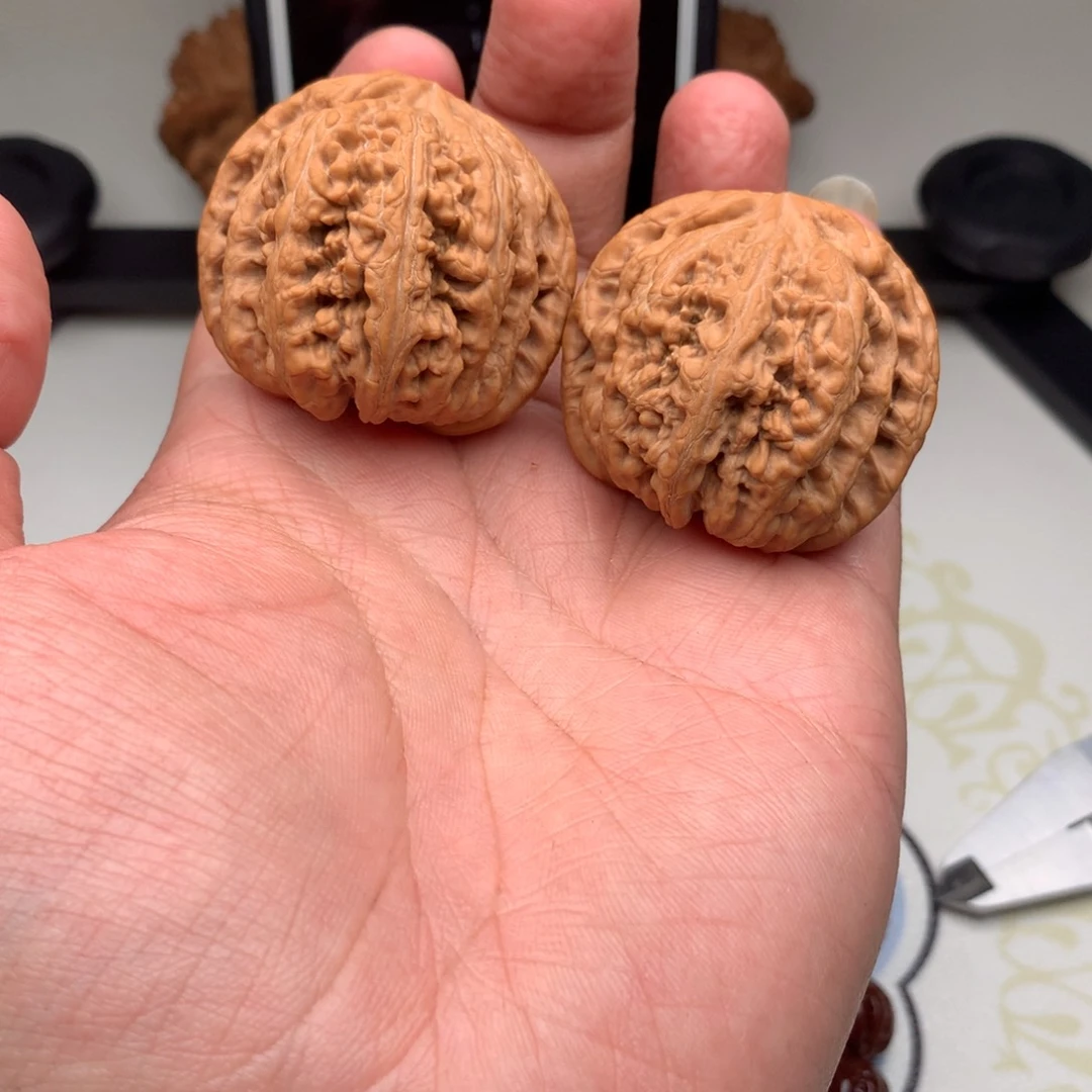 文玩核桃把件孫*聖粗筋43