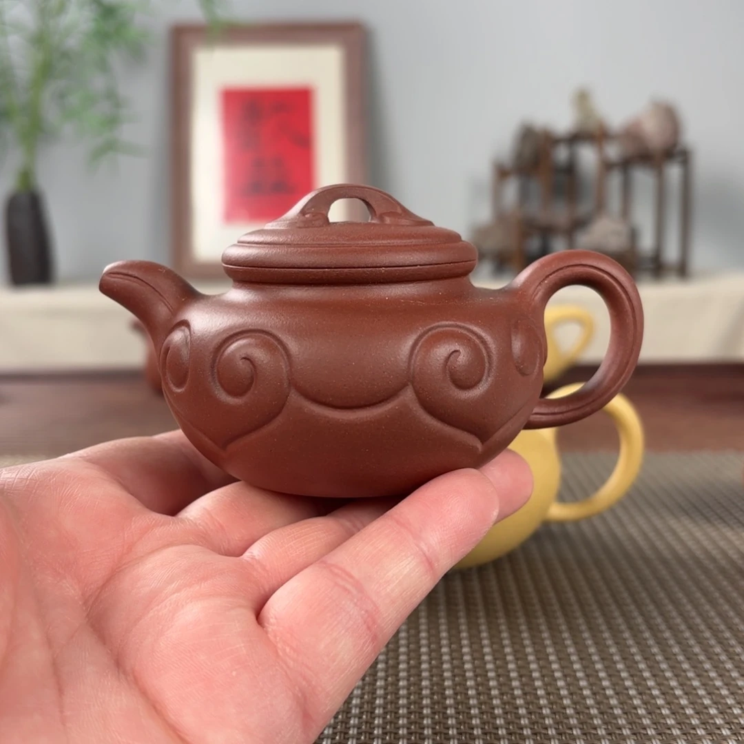 紫砂茶壶?****?微瑕黄龙山原矿紫砂壶