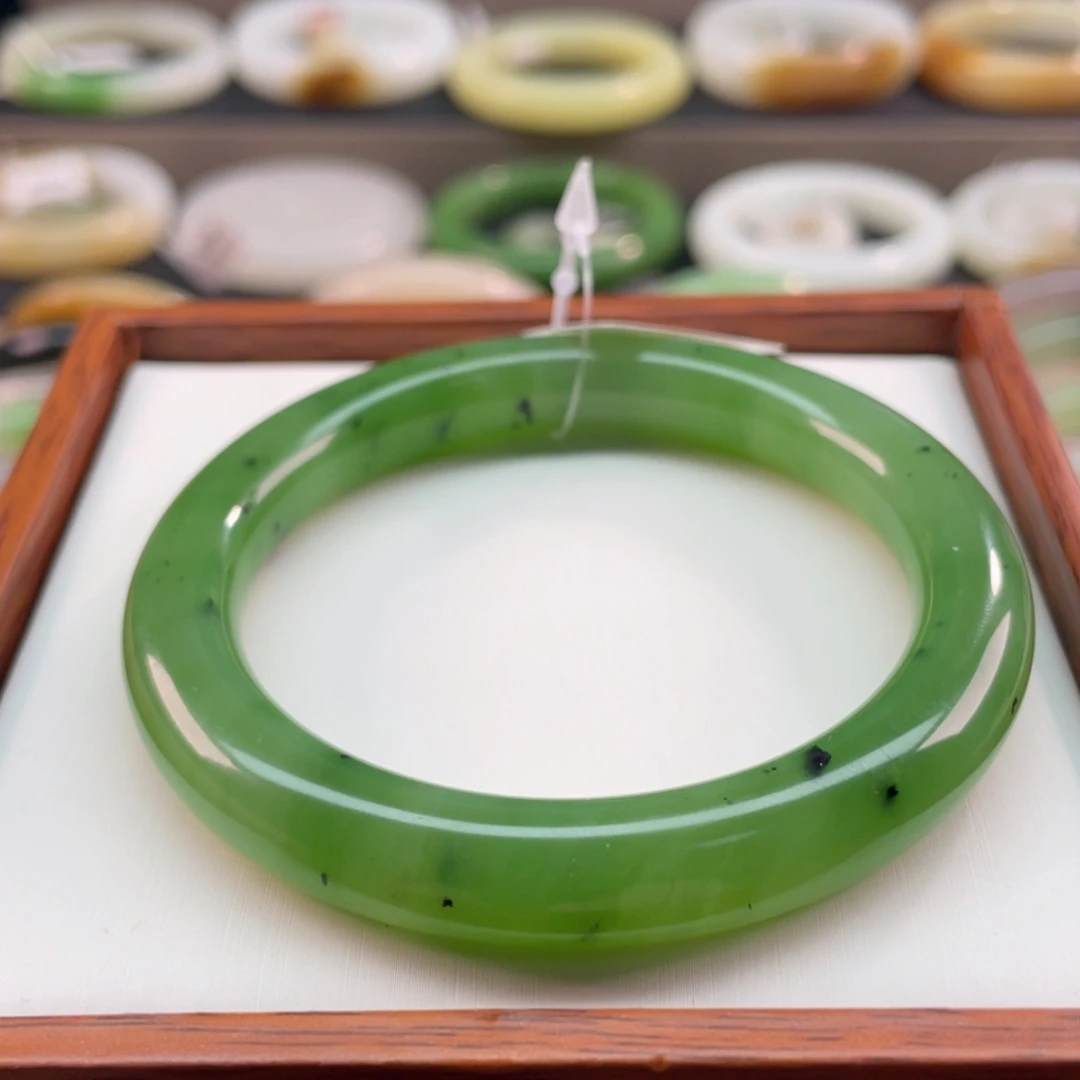 【闪购商品】和田玉手镯未镶嵌