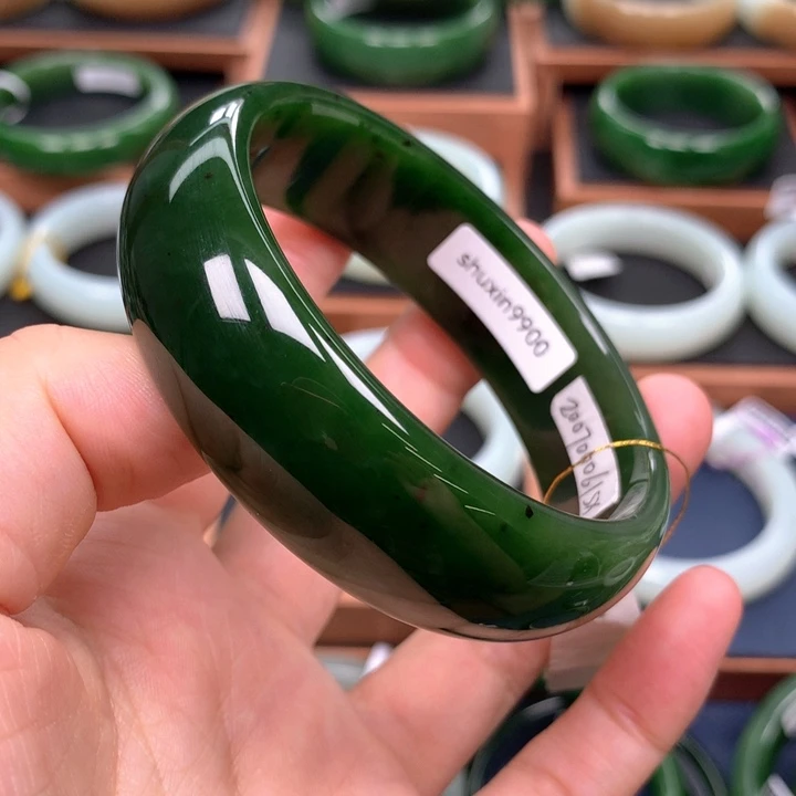 未镶嵌手镯和田玉（碧玉）6061