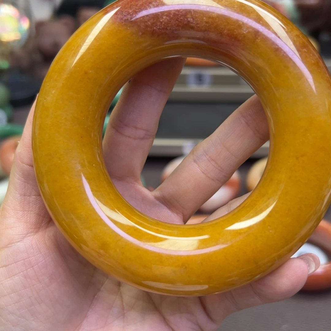 未镶嵌手镯石英岩玉娜*哇