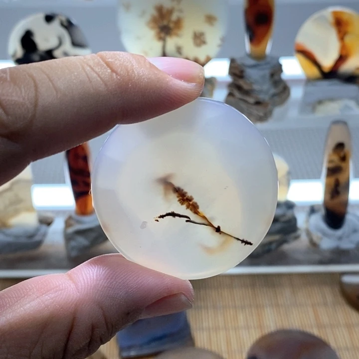 合金颈饰玛瑙/玉髓
