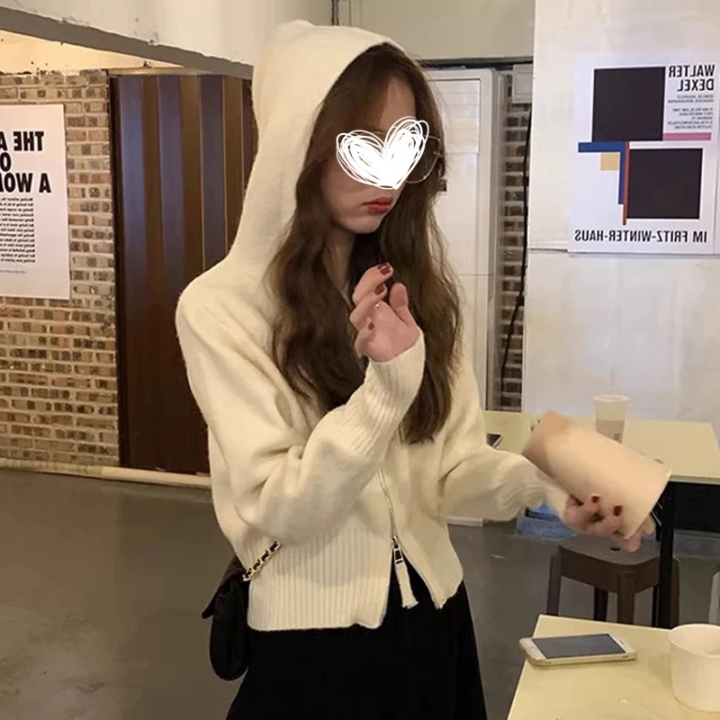 Moses Queen/魔西女王连帽针织开衫外套女春季短款双拉链翻领上衣