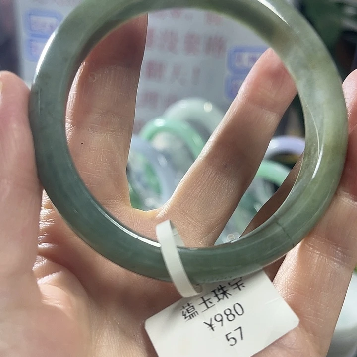 翡翠未镶嵌手镯纯天然缅甸翡翠手镯