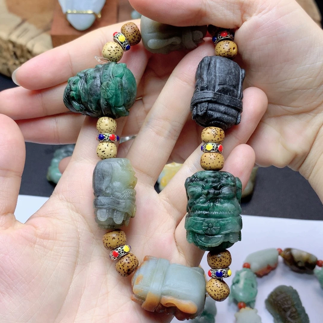 爱***使定制翡翠未镶嵌翡翠