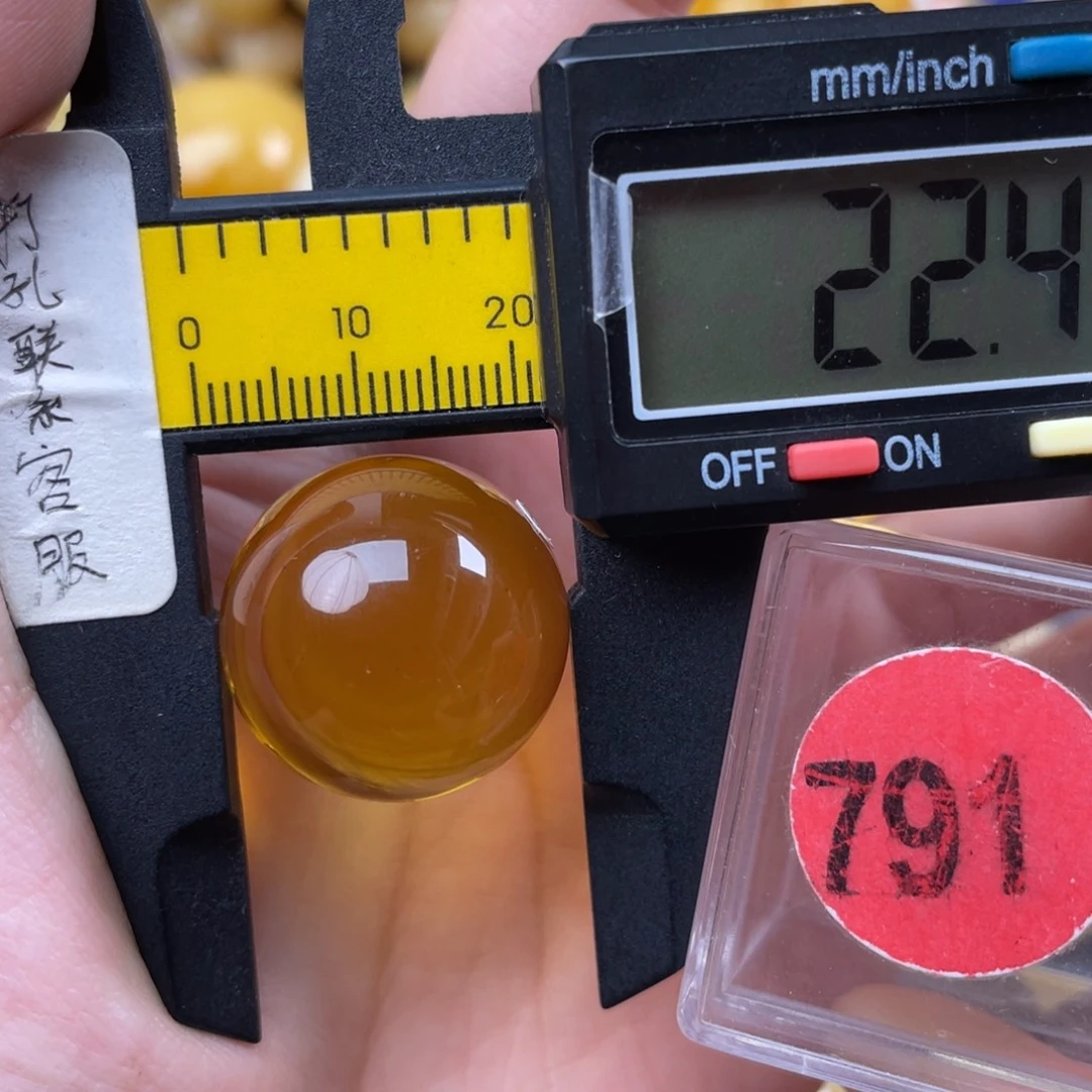 蜜蜡未镶嵌珠宝奇石微瑕