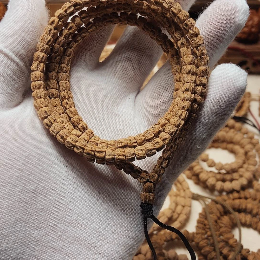 柏香籽/百香籽吊坠