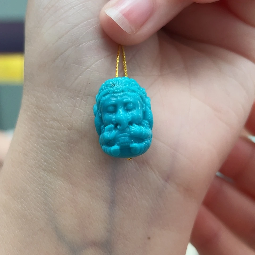 绿松石颈饰未镶嵌