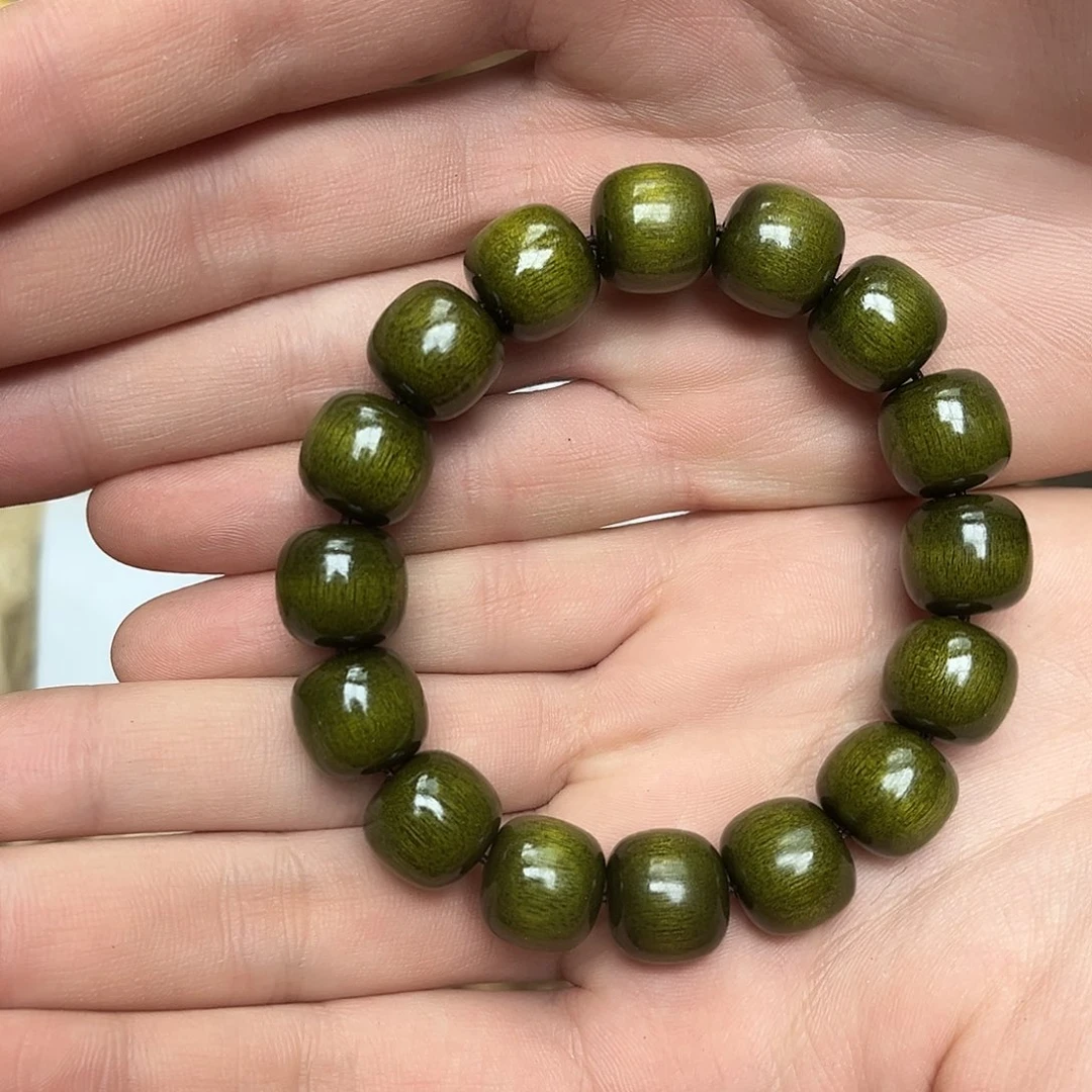 大叶紫檀（黑酸枝木类）