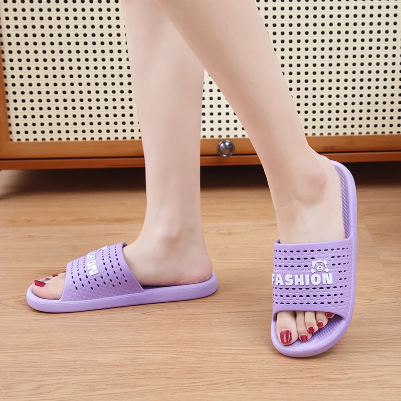 新款居家拖鞋女士夏季防滑防臭透气不磨脚静音休闲沙滩学生女拖鞋