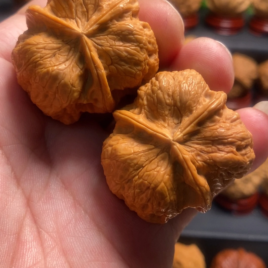 文玩核桃吊坠玉陀螺41尺