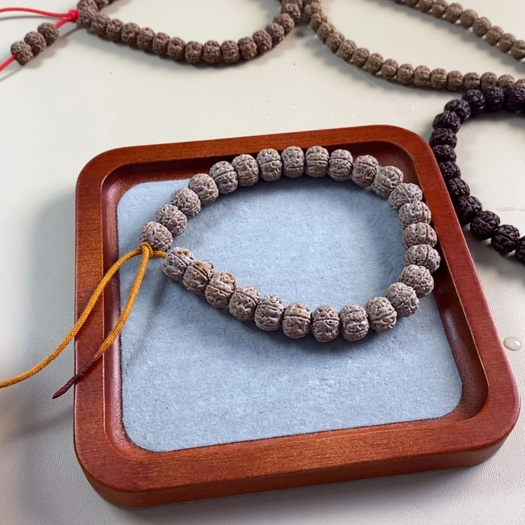 金刚菩提吊坠?****老树王单圈