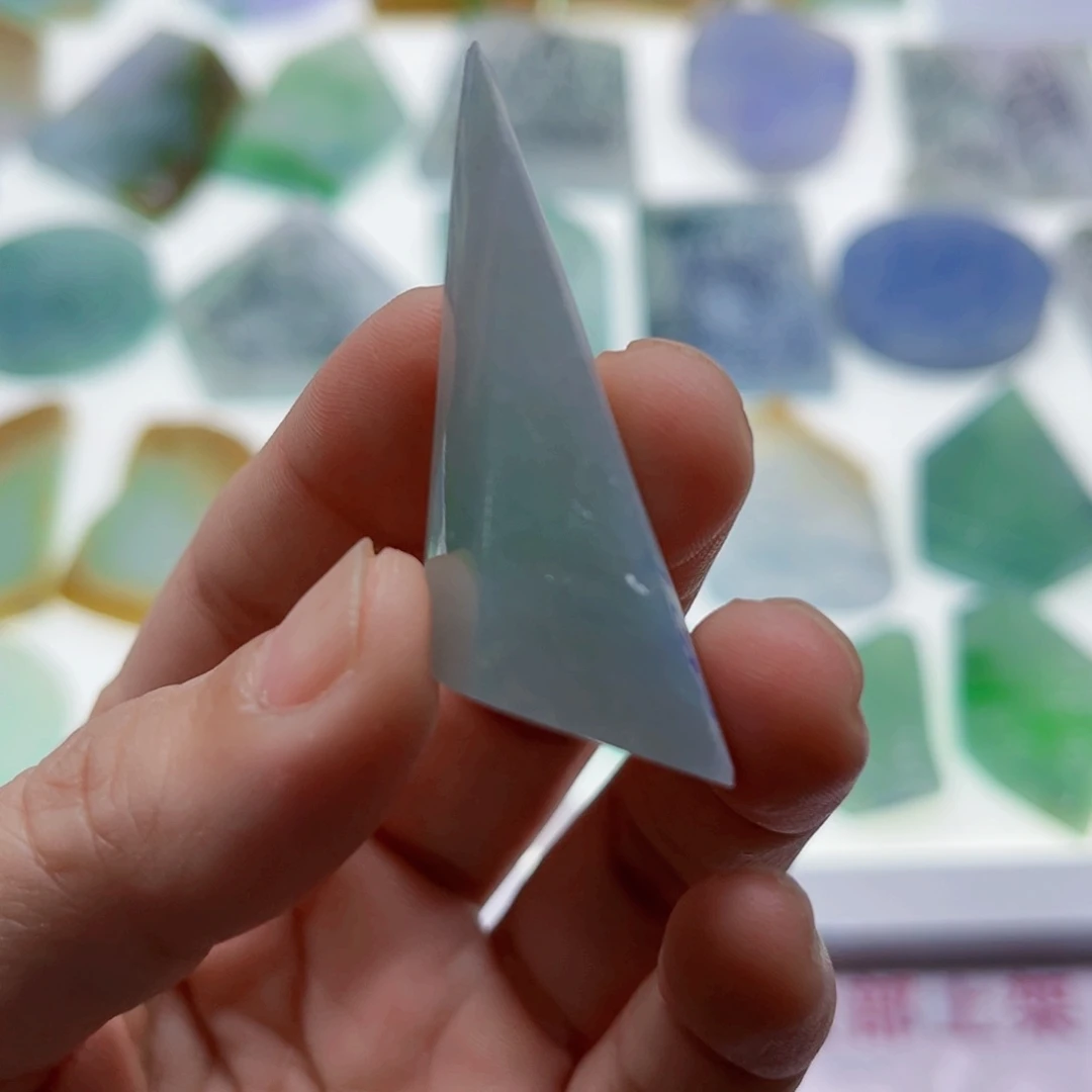 定制翡翠未镶嵌天然翡翠a货