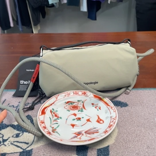 瓷片199。。。。。。。。。。。。。。。。。。