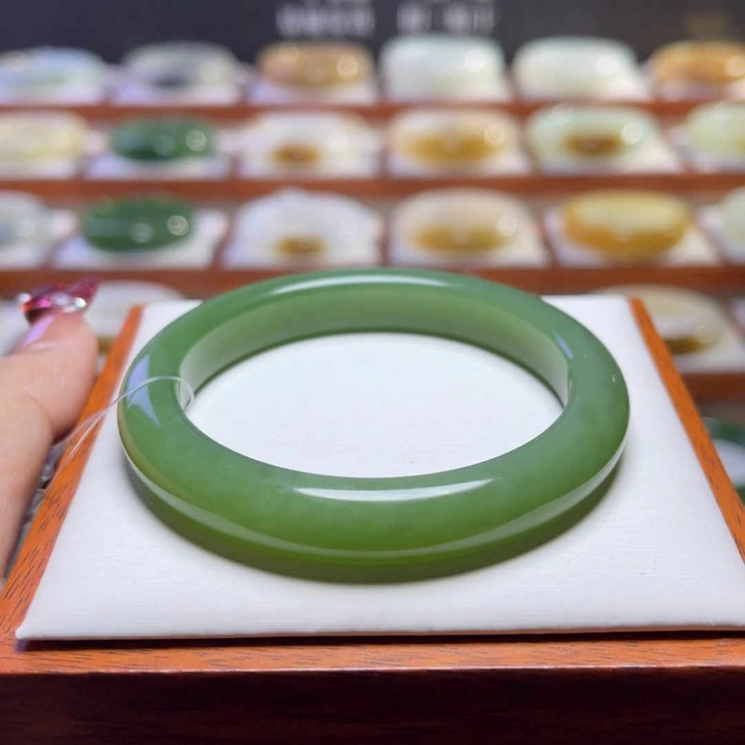 【闪购商品】和田玉手镯未镶嵌