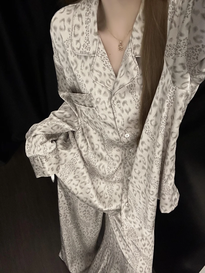 大码睡衣女法式高级感时尚豹纹冰丝绸春秋新款长袖长裤家居服套装
