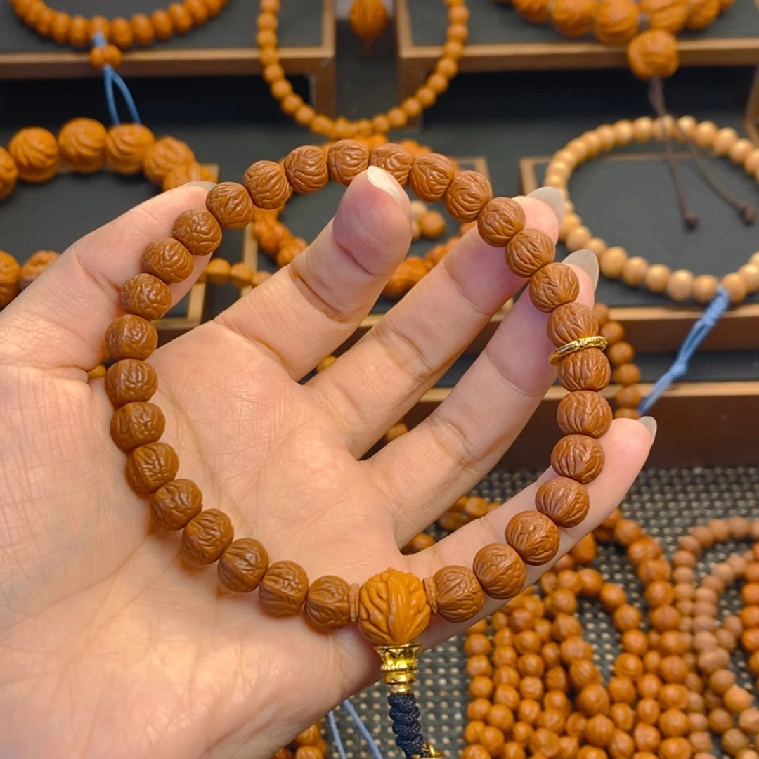 无***相桃核吊坠秦岭森林09