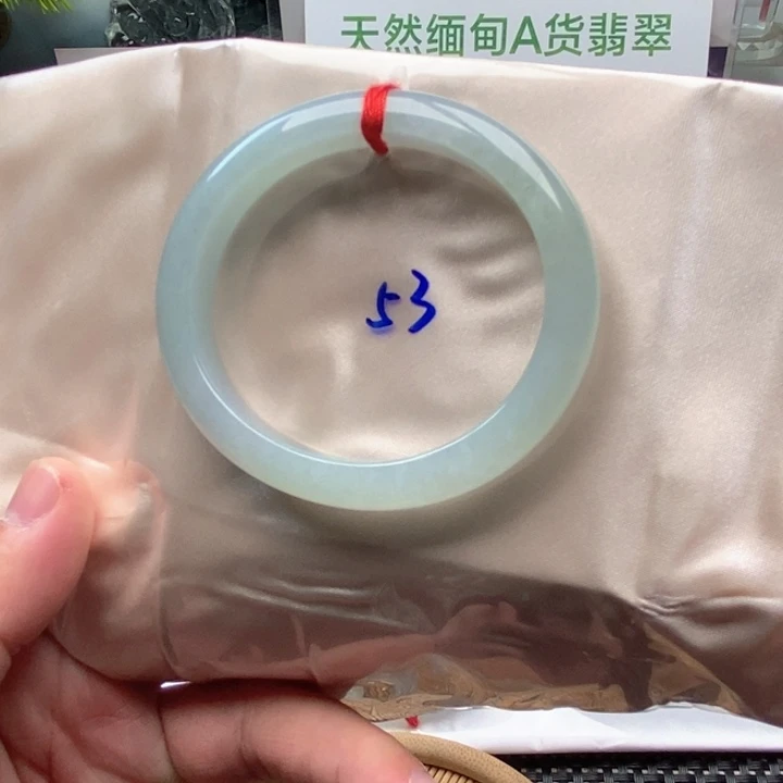 翡翠未镶嵌手镯（贵妃镯）晴底