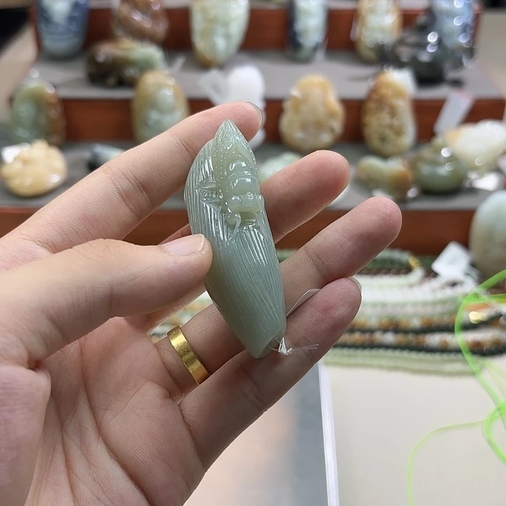 和田玉未镶嵌吊坠(不含链)