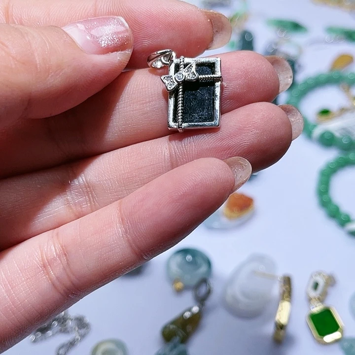 翡翠银S925镶嵌颈饰