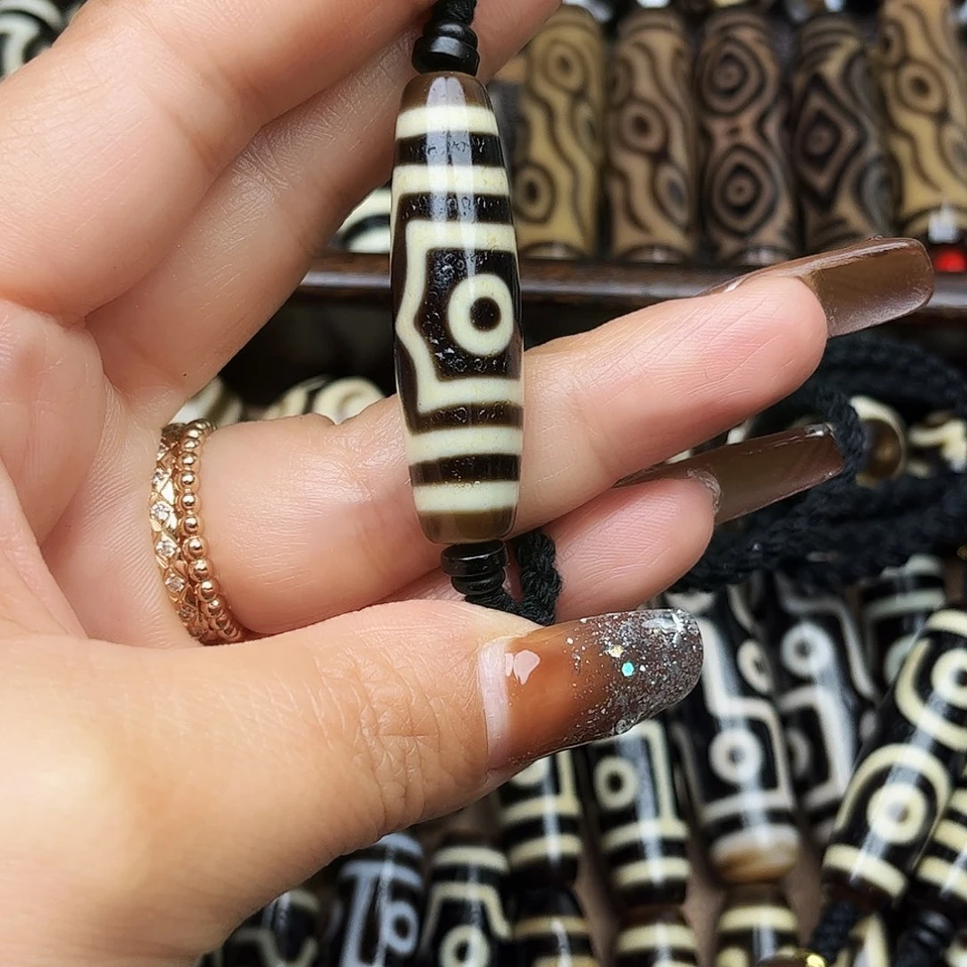 艾***国玛瑙/玉髓未镶嵌吊坠(不含链)