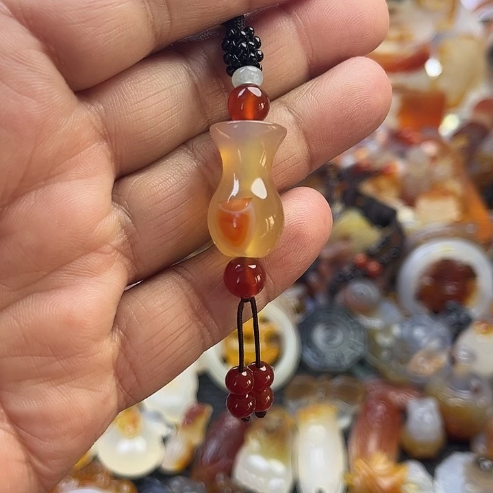 玛瑙/玉髓未镶嵌颈饰