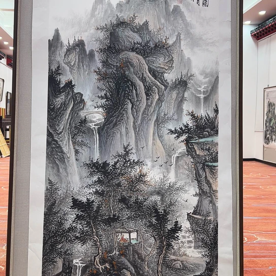 国画朱大明原作溯源带证件合影视频