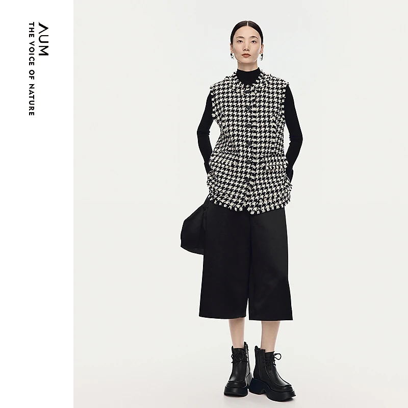 AUM噢姆25年百搭时尚设计千鸟格纹马甲M1FZ43334