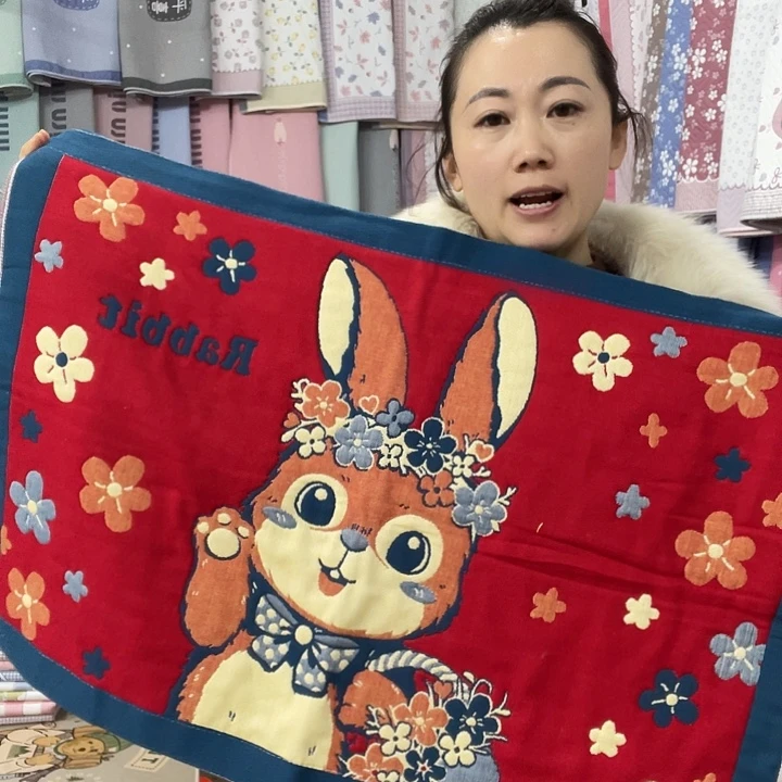 棉十五层红色花环兔