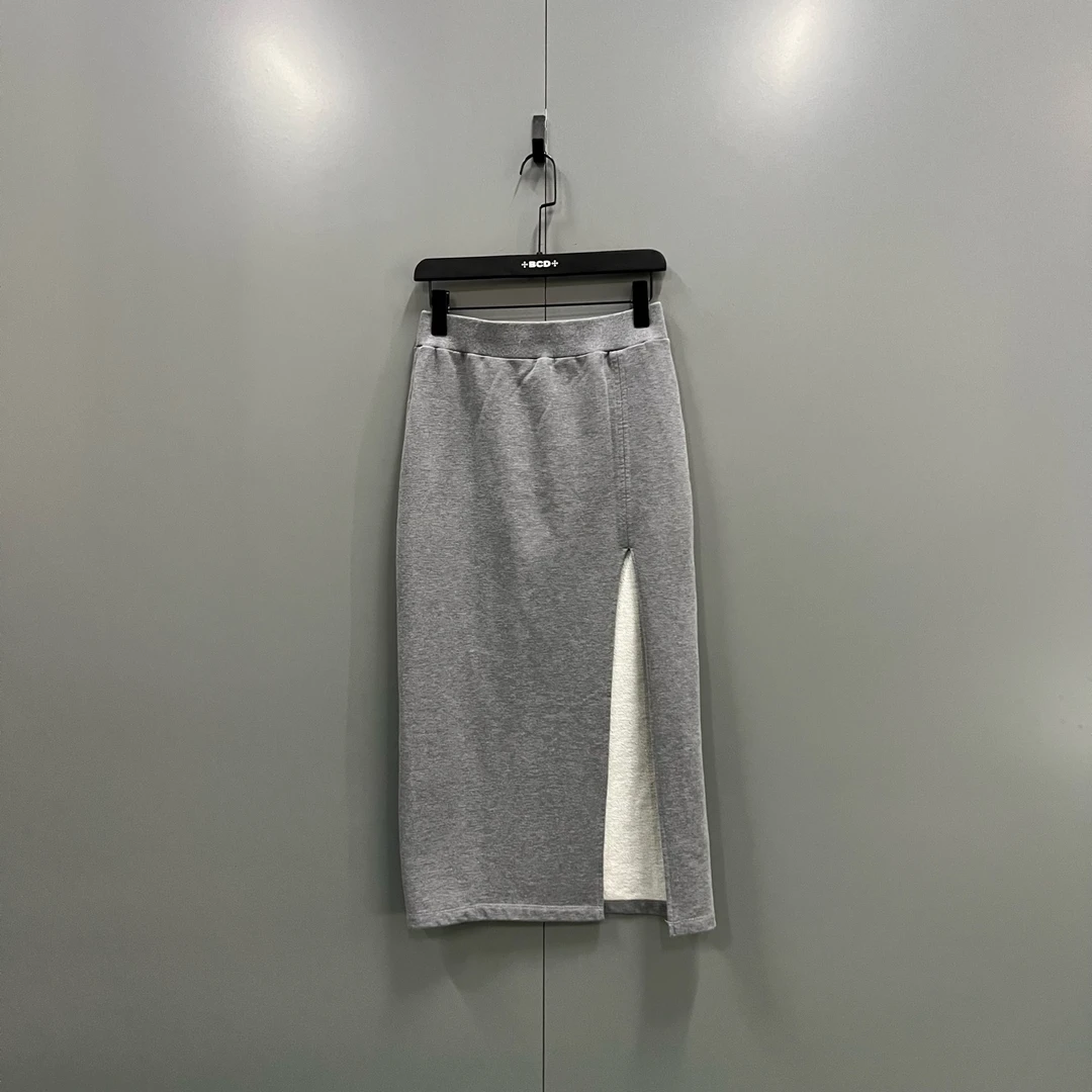 99新 Valentino/华伦天奴 (zz6）灰色开衩半身裙 S码 jc604684