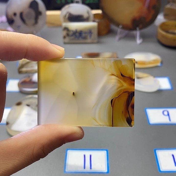 玛瑙/玉髓未镶嵌珠宝半成品115