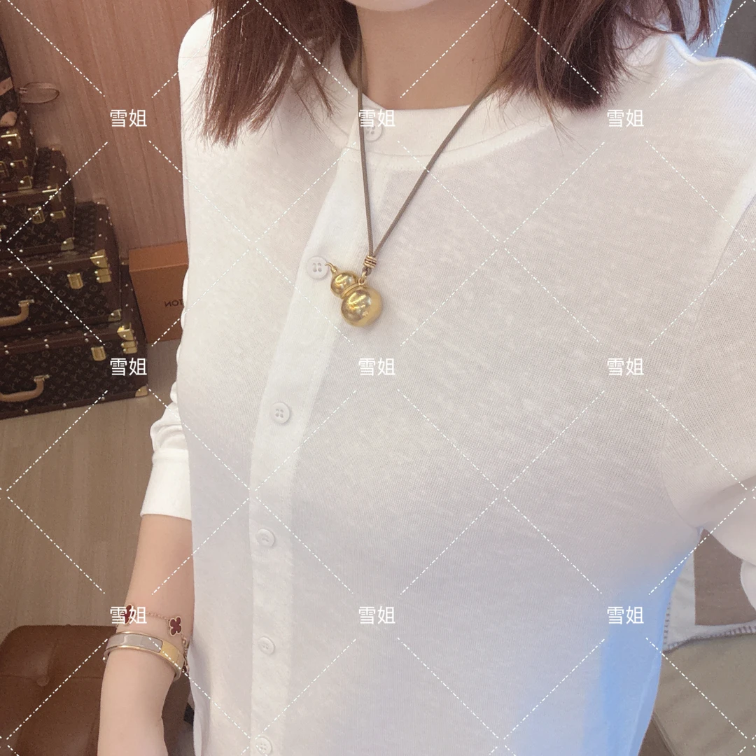 雪姐服饰「系扣T恤」新款柔软舒适设计T恤简约百搭圆领长袖